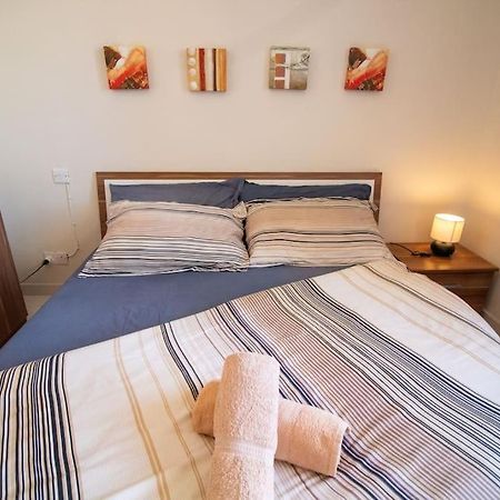 Modern Apt In The Heart Of Maltese Nightlife Saint Julian's Εξωτερικό φωτογραφία