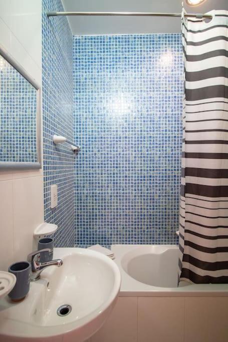 Modern Apt In The Heart Of Maltese Nightlife Saint Julian's Εξωτερικό φωτογραφία